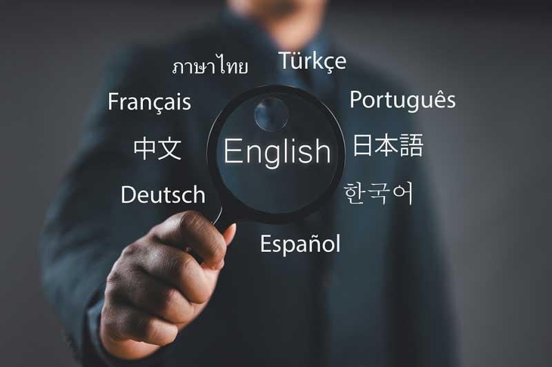 Szakmai tolmácsolás angolul – mikor érdemes profi tolmácsot igénybe venni?